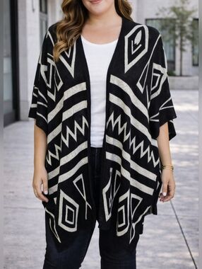 Color Swatch Black/White Geometric Design Shrug, One Size Fits Most